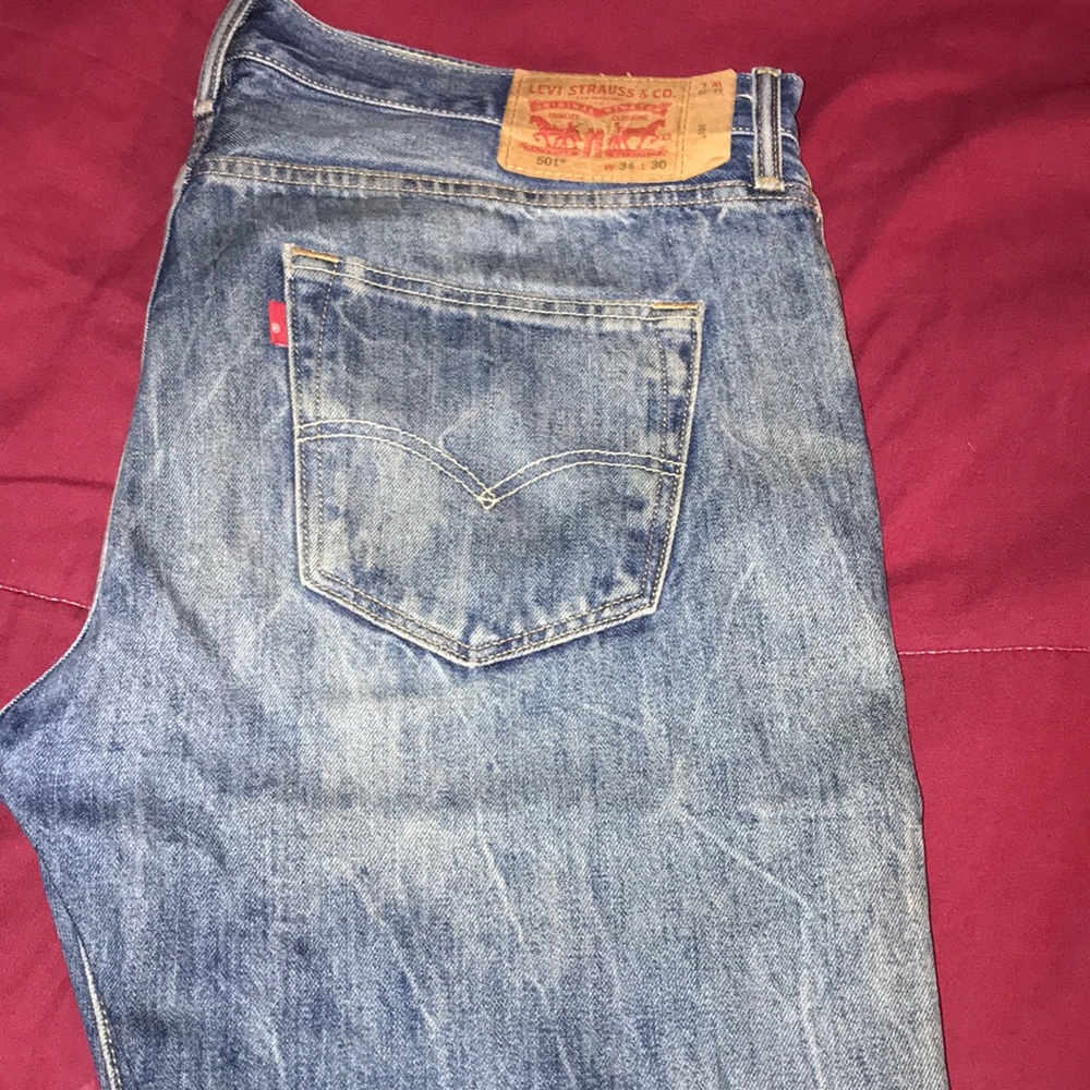501 Levi’s jeans